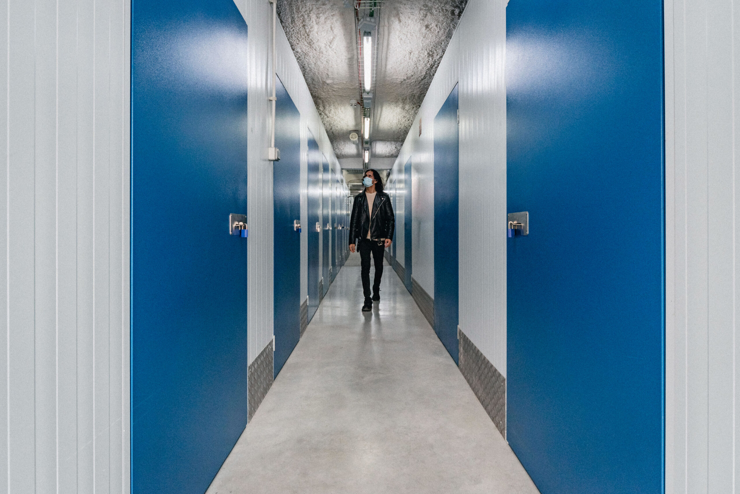 Scientific & Metal Doors